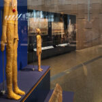 17-Naqada-iii-period,-lapis-lazuli,-carnelian,-ostrich-egg,-wood,-flint,-Tal-el-farkha-Delta,-Golden-2-male,-scraps-of-gold-foil,-large-flint-knives,-Ancient-Egypt,-History-Pharaohs,-Grand-Egyptian-Museum