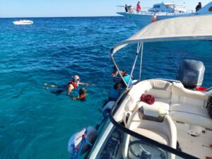 Private Speed boat Trip in Hurghada 6