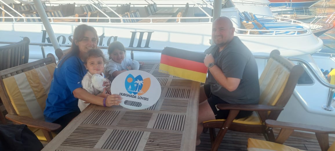 Hurghada Luxury Boat Tours to Orange bay Beach with VIP Lunch, 2 Snorkeling Spots All inclusive