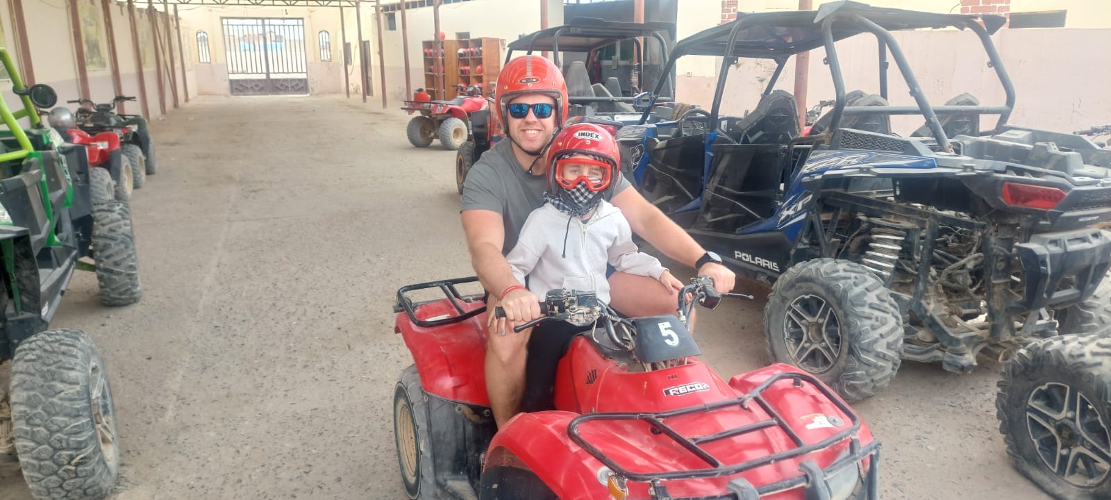 Best Family wildlife tours and cheap Family safari holidays