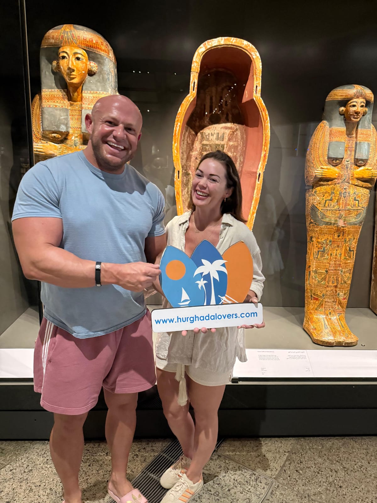 Hurghada to Grand Egyptian Museum, Pyramids and Sphinx Small-group Tours by van with Egyptologist