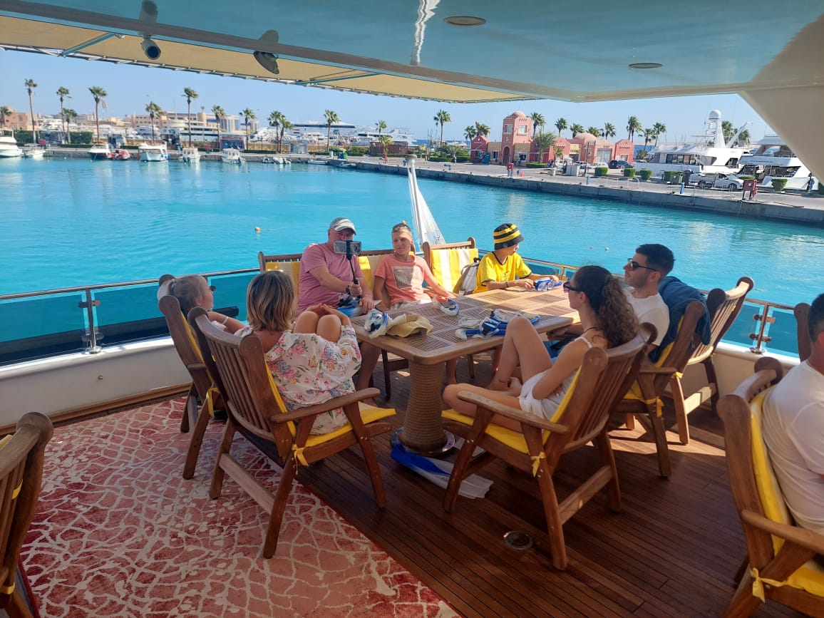 Hurghada Luxury Boat Tours to Orange bay Beach with VIP Lunch, 2 Snorkeling Spots All inclusive