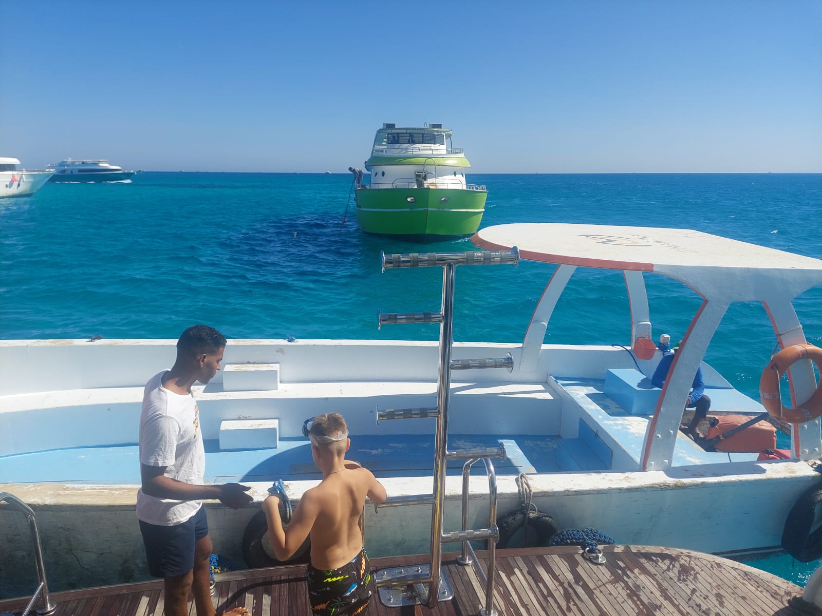 Hurghada Luxury Boat Tours to Orange bay Beach with VIP Lunch, 2 Snorkeling Spots All inclusive