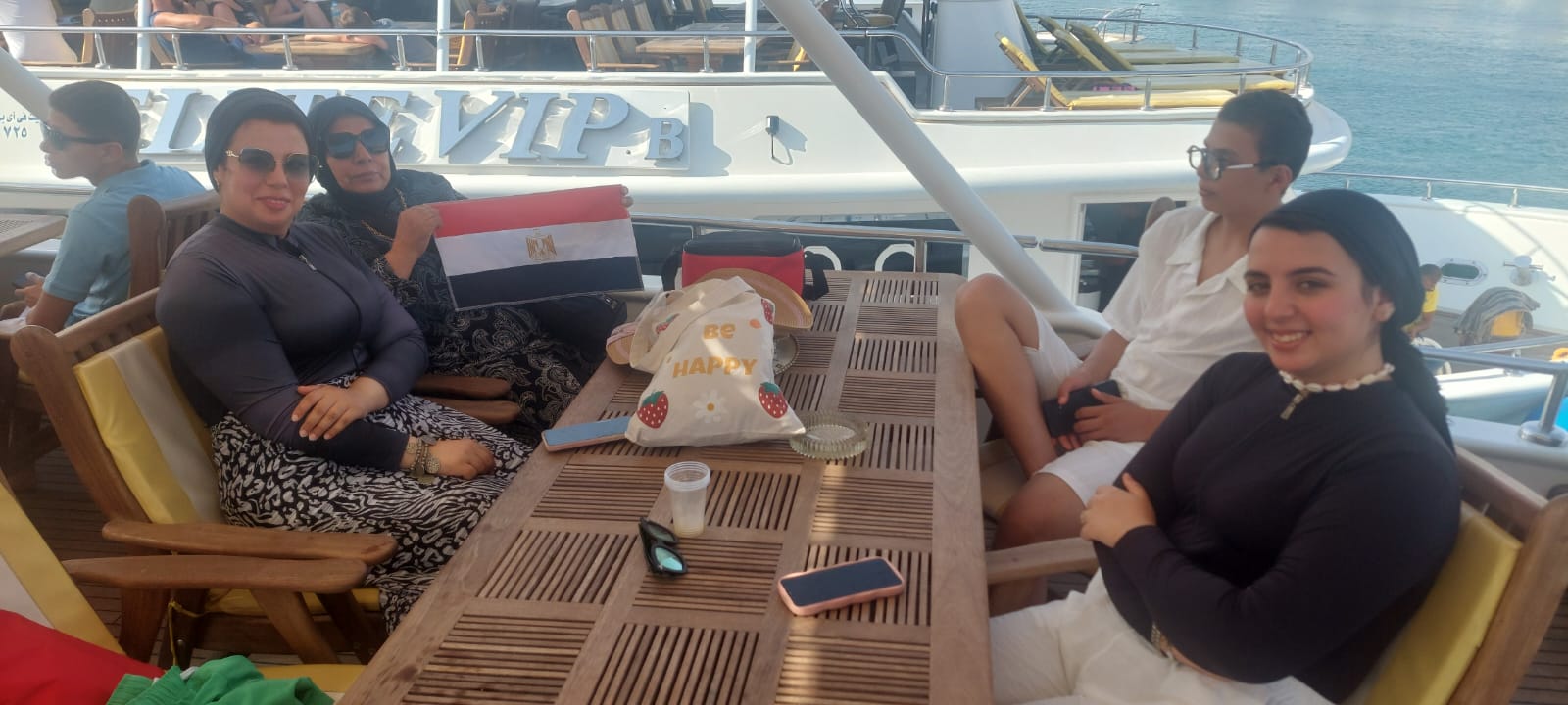 Hurghada Luxury Boat Tours to Orange bay Beach with VIP Lunch, 2 Snorkeling Spots All inclusive