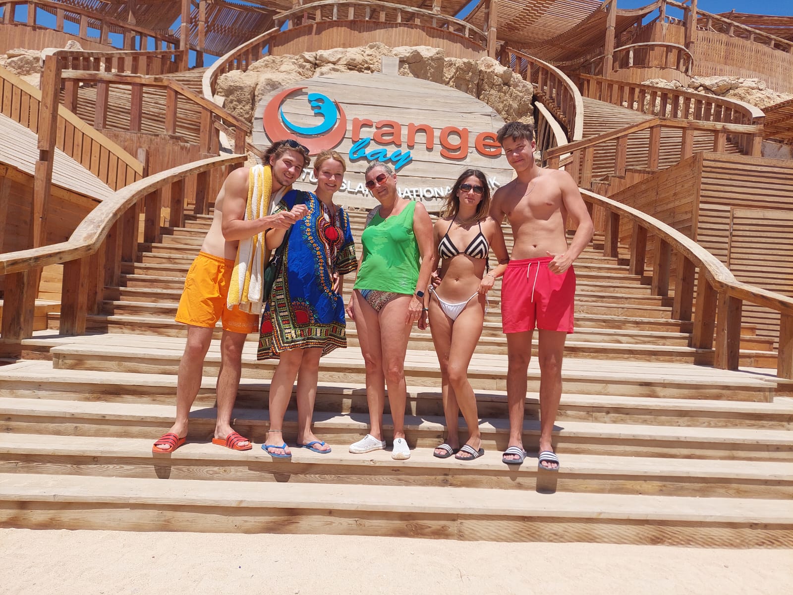 Hurghada Luxury Boat Tours to Orange bay Beach with VIP Lunch, 2 Snorkeling Spots All inclusive