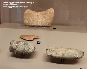105-dynasty-4,-limestone,-heit-el-ghurab,-Ancient-Egypt,-History-Pharaohs,-Grand-Egyptian-Museum,-Stone-headrest