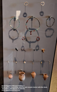 244-Naqada-III,-pottery,-diorite,-granite,-ivory,-faience,-Egyptian-alabaster,-limestone,-adiama,-Grave-goods-jewelley,-palettes,-vessels,-Ancient-Egypt,-History-Pharaohs,-Grand-Egyptian-Museum