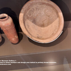 32-Dynasty-6,-Neolithic-period,-pottery,-limestone,-merimda-beni-salama,-Giza,-tell-el-dab’a,-meir,-grain,-Ancient-Egypt,-History-Pharaohs,-Grand-Egyptian-Museum,-ground-in-stone-mortars