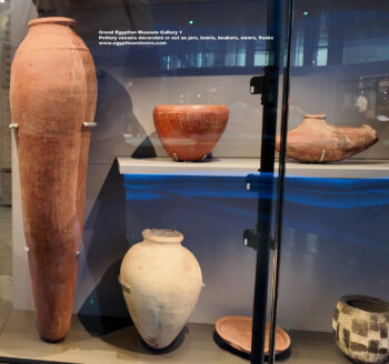 88_1-Neolithic-period,-Dynasty-6,-Pottery-vessels-decorated,-Ancient-Egypt,-History-Pharaohs,-Grand-Egyptian-Museum,-adima,-abu-rawash,-gebel-ramlah,-merimeda-beni-salama