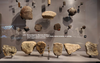 91-Dynasty-4,-first-intermediate-period,-limestone,-gold-_-Helwan,-qaw-el-kebir,-mustagidda,-Ancient-Egypt,-History-Pharaohs,-Grand-Egyptian-Museum,-Ibis-shaped-amulets-honour-God-Thoth