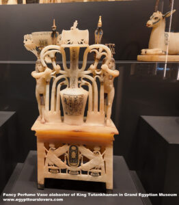 Fancy-Perfume-Vase-alabaster