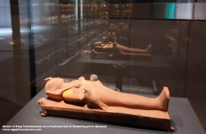Model-of-King-Tutankhamun-on-a-Funerary-bed-in-Grand-Egyptian-Museum